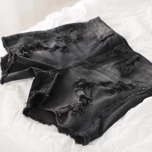 SoldOut11thStreet - Picture 3 of 5